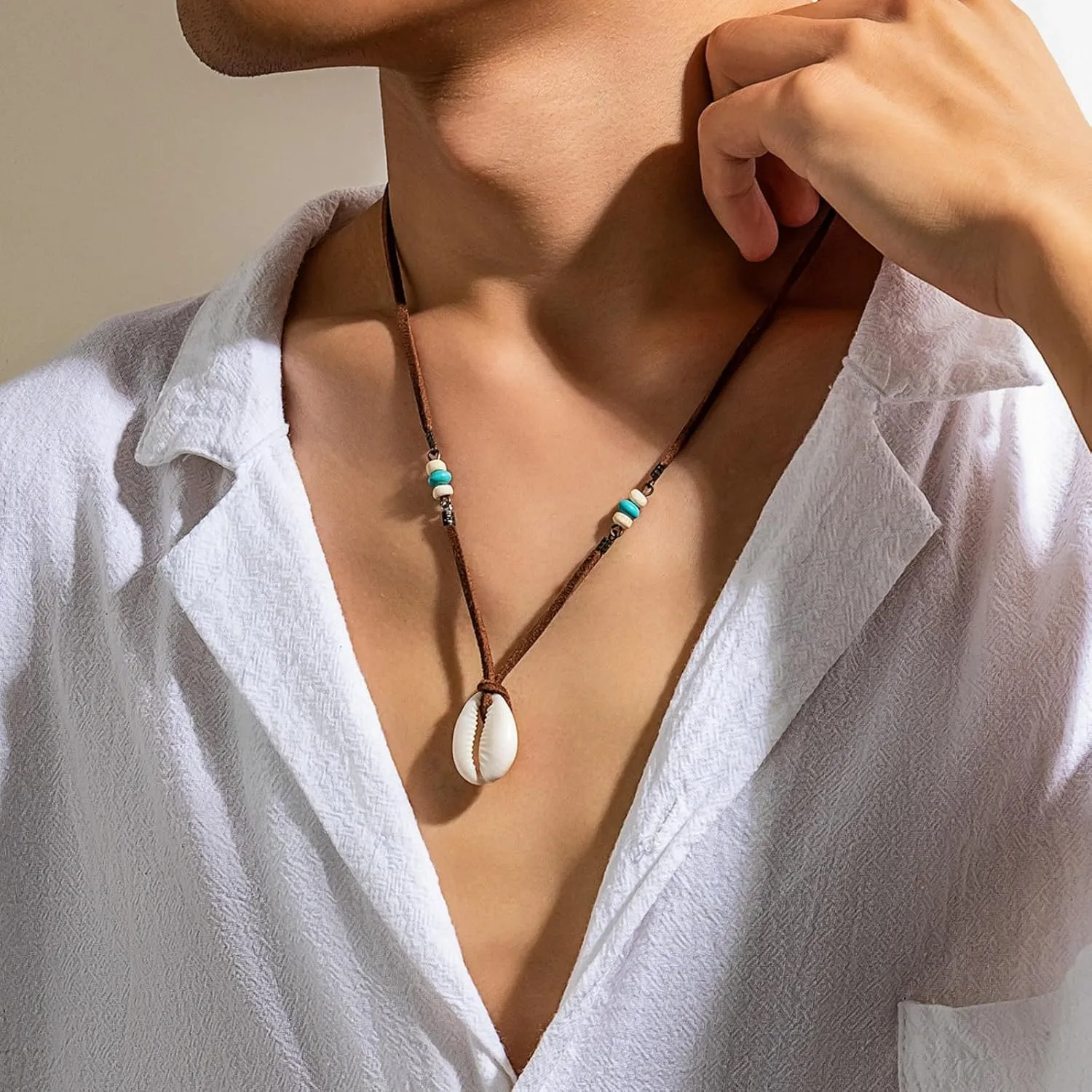 Beaded Necklace for Men Women,Boho Turquoise White Shell Necklace Punk Cool Black Beaded Necklace Hip-Hop Black Crystal Pendant Necklace Simple Beach Jewelry