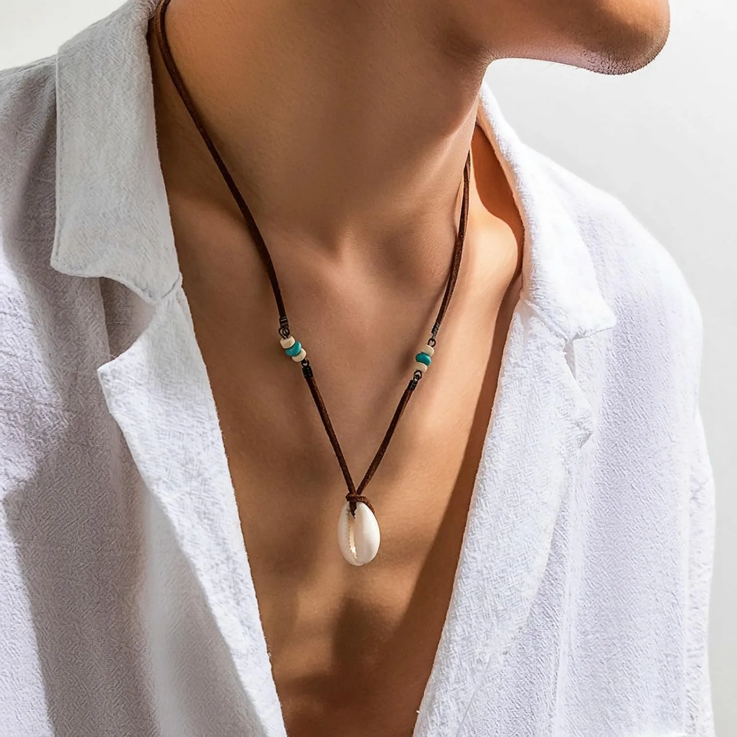 Beaded Necklace for Men Women,Boho Turquoise White Shell Necklace Punk Cool Black Beaded Necklace Hip-Hop Black Crystal Pendant Necklace Simple Beach Jewelry