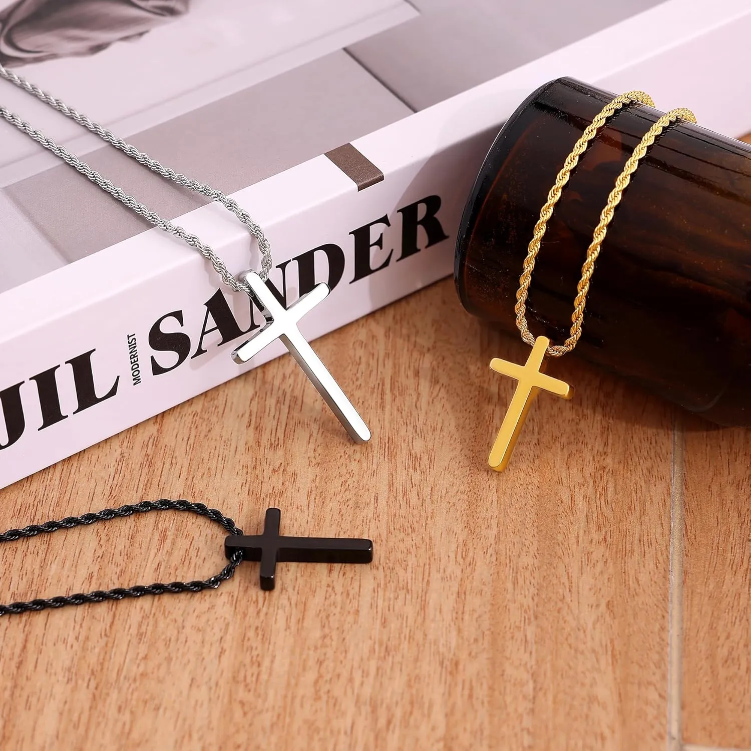 Fiusem Cross Necklace for Men, Mens Cross Necklaces with 2.5mm Rope Chain, Stainless Steel Pendant Chain 16-28 Inch, Jewelry Gift